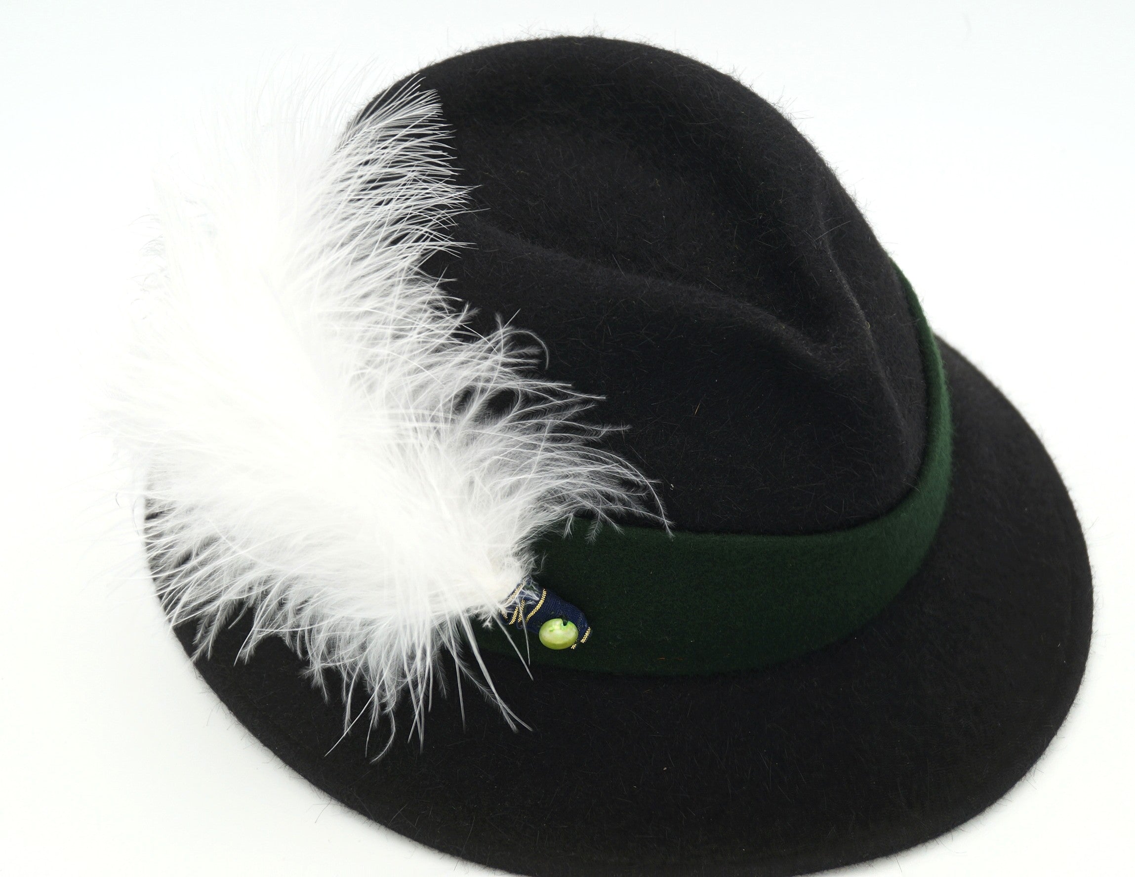 Gänseflaumfeder-Gesteck mit Süßwasserperle